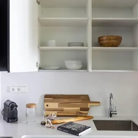 Savannah - One Bedroom With A Private Office * Барселона